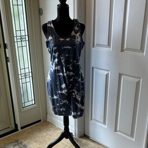 VENUS Navy and White Tie-Dye Midi Dress